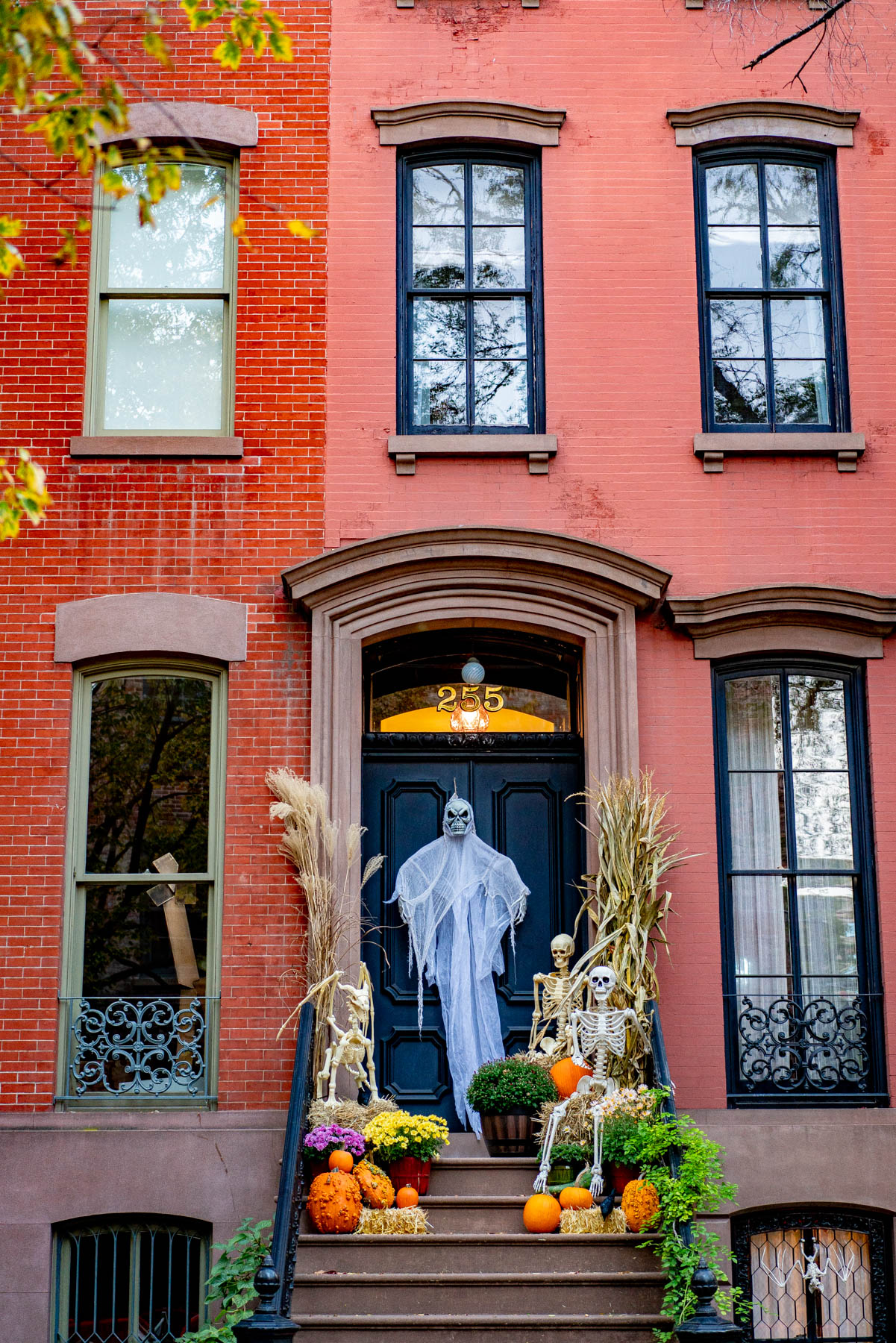 Best Bars for Halloween in New York City, The West Village Best Bars for Halloween in New York City, The West Village
