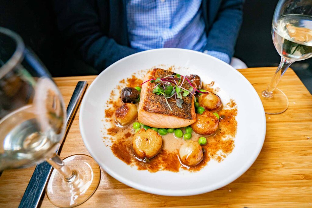 10 TOOTHSOME Upper West Side Restaurants (Local’s Guide)