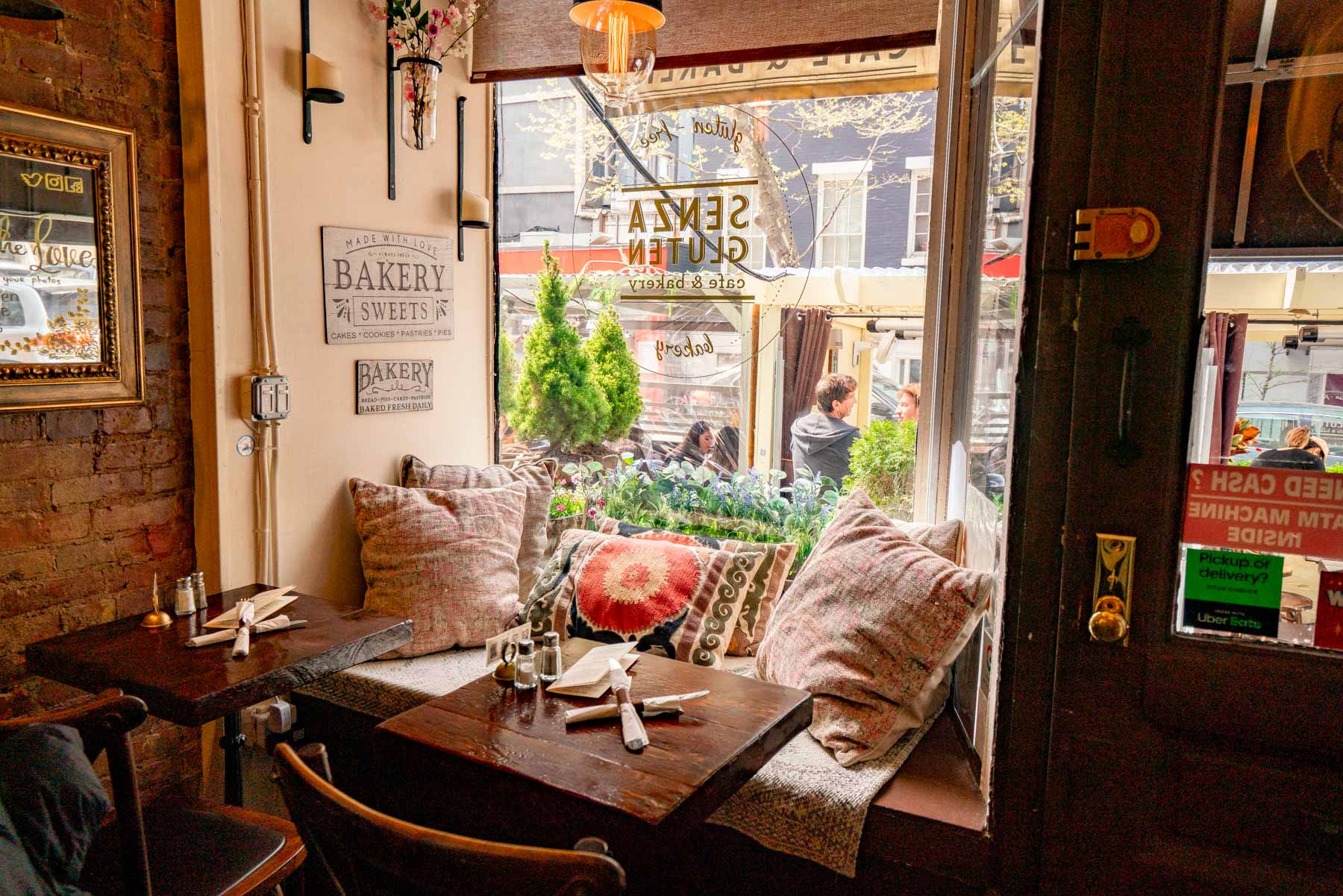 10 Satisfying Gluten-Free Bakeries in NYC (Hungry Local’s Guide)