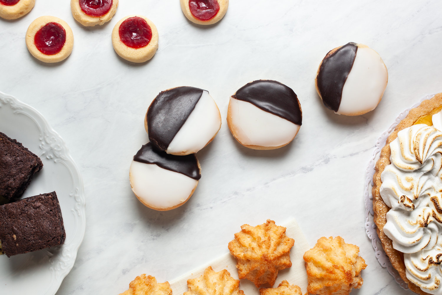 Best bakeries UES, best black and white cookies NYC