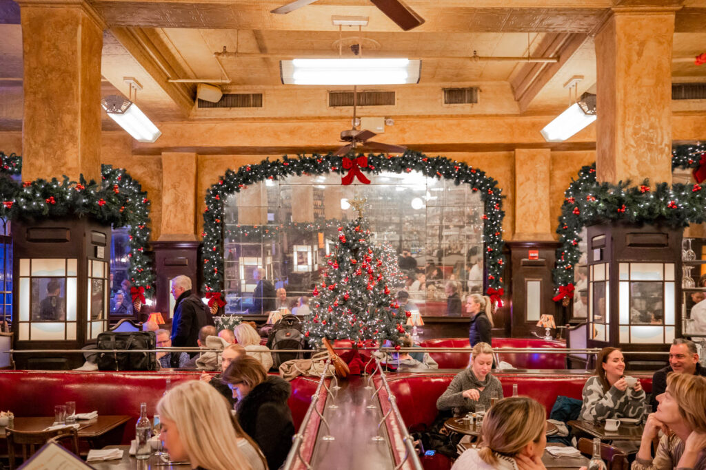 10 FESTIVE New York City CHRISTMAS Restaurants (You’ll Love)