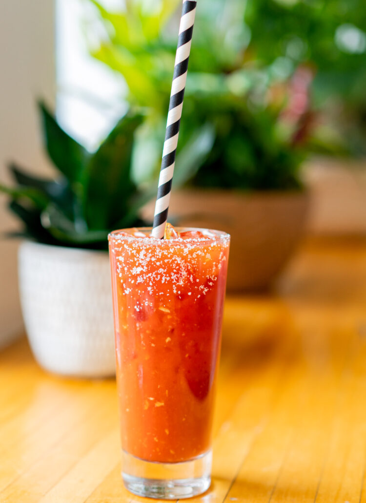 10 SATISFYING Happy Hour Spots on the Upper East Side