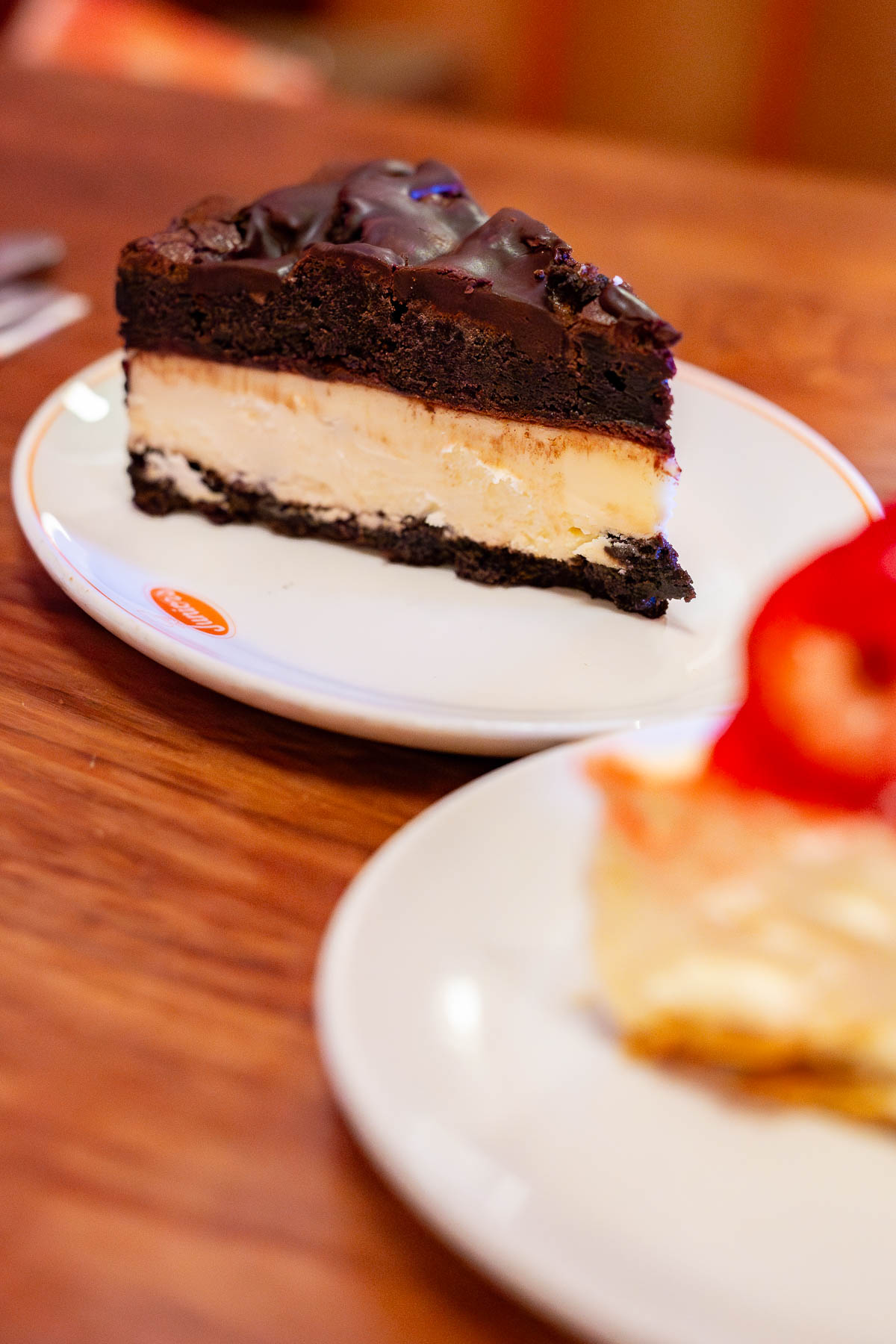 Junior's Cheesecake Tuxedo cheesecake strawberry cheesecake Junior's Cheesecake Tuxedo cheesecake strawberry cheesecake