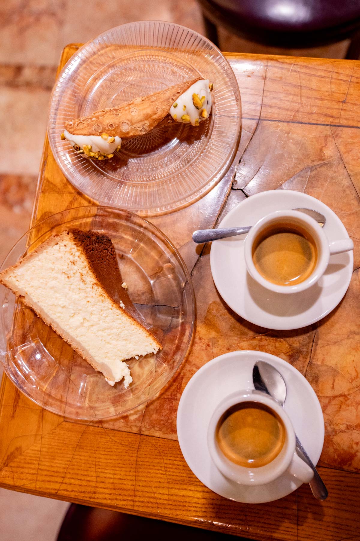 Veniero Pasticceria & Caffe
best cheesecake in New York City
