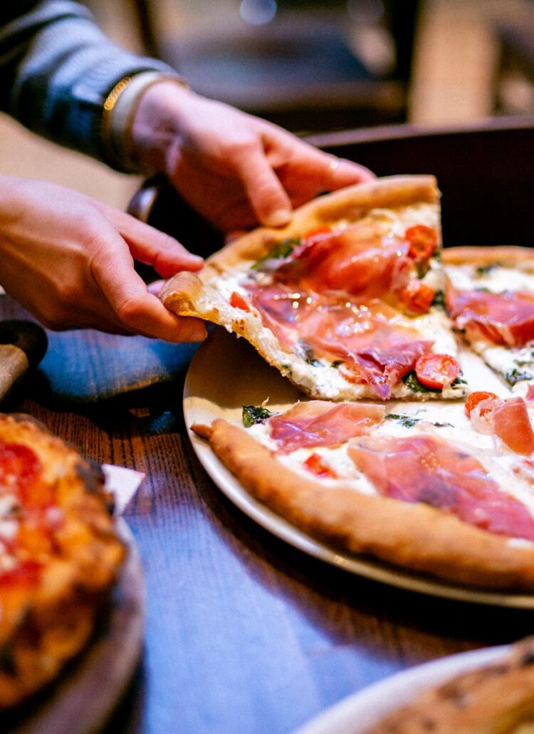 12 EXCITING Upper East Side Pizza Joints Locals Love